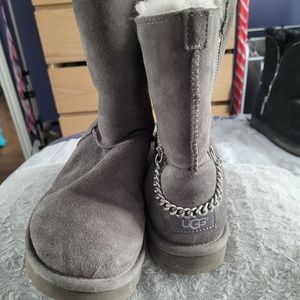 Ugg suede boots size 9
